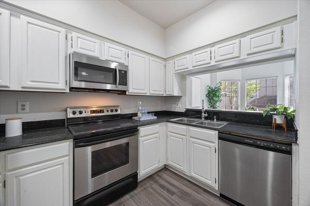 14400 Montfort Drive 503, Dallas, TX 75254