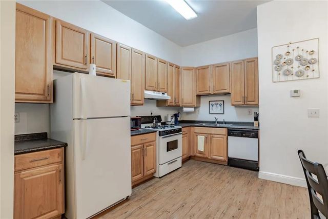 163 State Street B, Mobile, AL 36603
