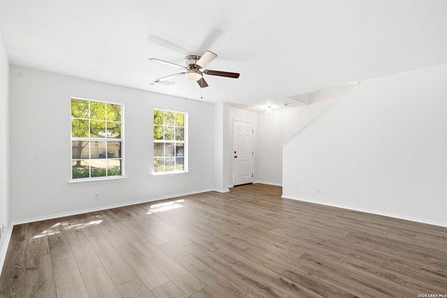 3445 Whisper Bluff, Schertz, TX 78108