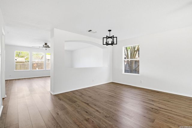 3445 Whisper Bluff, Schertz, TX 78108