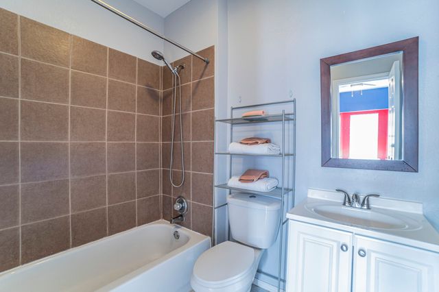 2809 Pasadena Lane, Arlington, TX 76015