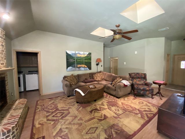 1520 Valerie Drive, Cedar Hill, TX 75104