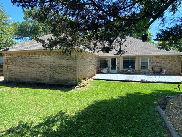 1520 Valerie Drive, Cedar Hill, TX 75104