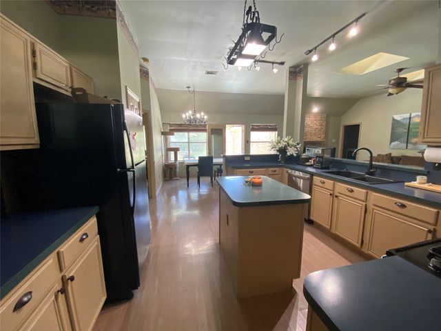 1520 Valerie Drive, Cedar Hill, TX 75104