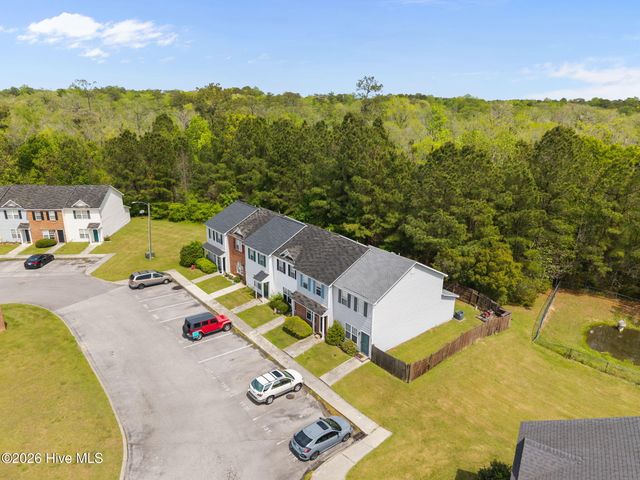 1305 Timberlake Trail, Jacksonville, NC 28546