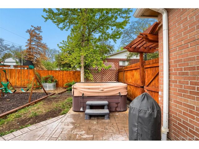 12066 W Virginia Pl, Lakewood, CO 80228