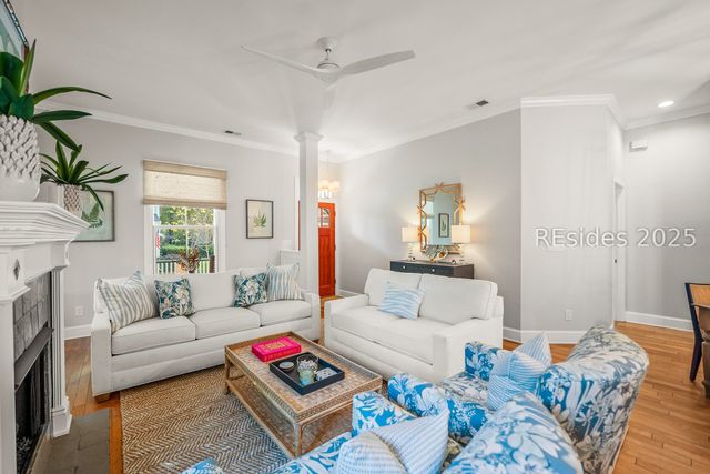 23 Mum Grace, Beaufort, SC 29906