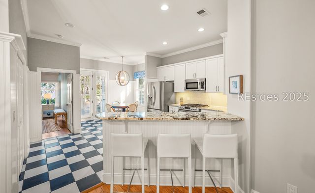 23 Mum Grace, Beaufort, SC 29906