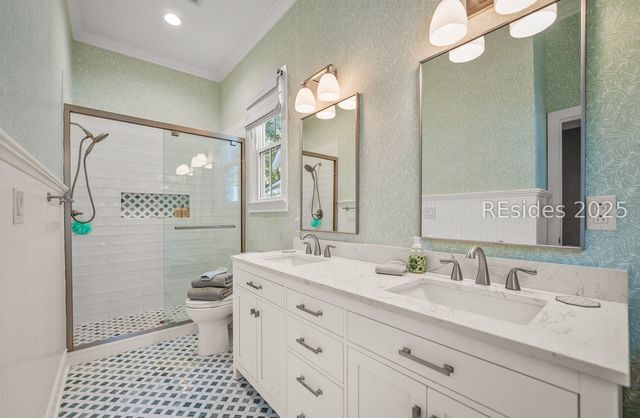 23 Mum Grace, Beaufort, SC 29906