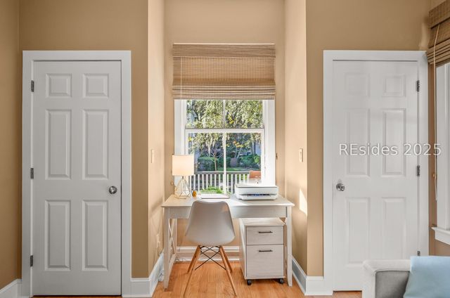 23 Mum Grace, Beaufort, SC 29906