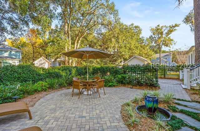 23 Mum Grace, Beaufort, SC 29906