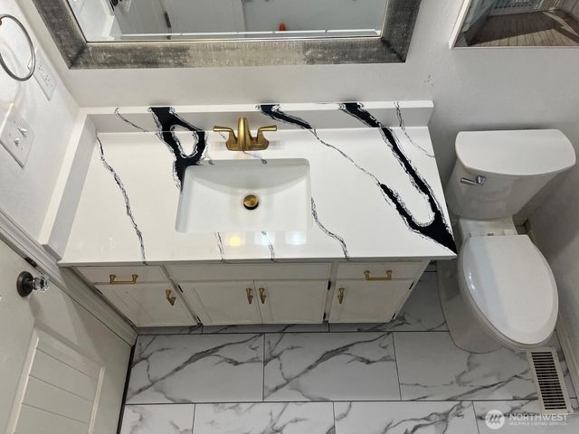 7822 50th Street E, Fife, WA 98424