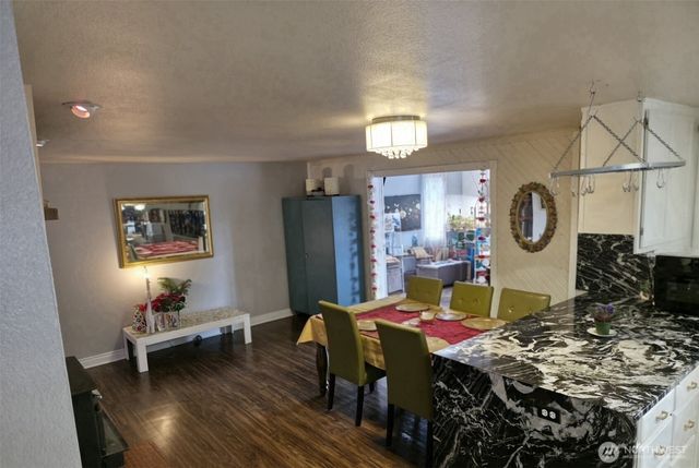 7822 50th Street E, Fife, WA 98424