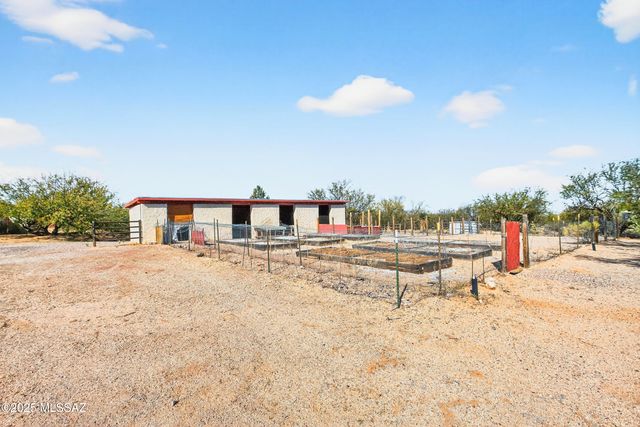 1171 S Vía Coyote, Benson, AZ 85602