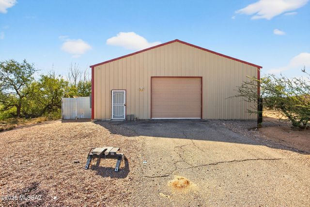 1171 S Vía Coyote, Benson, AZ 85602