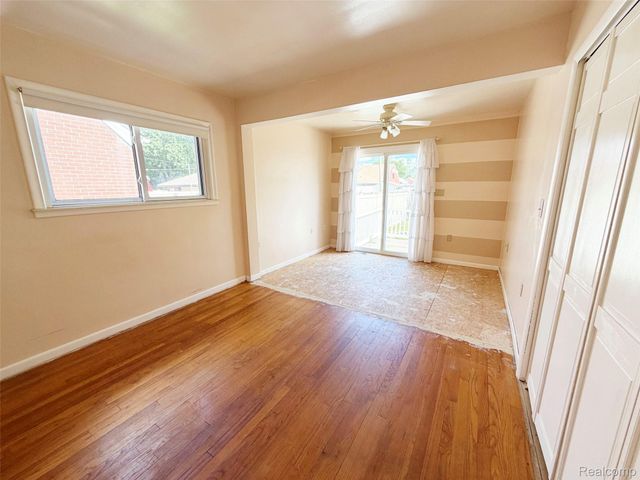 1532 Superior Boulevard, Wyandotte, MI 48192