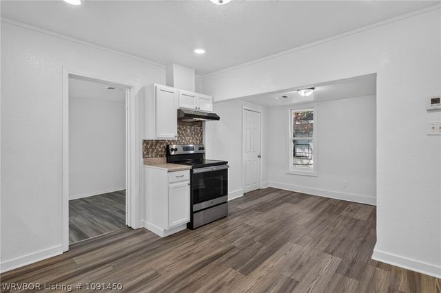 2704 N J Street, Fort Smith, AR 72901