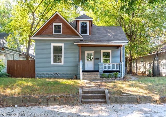 2704 N J Street, Fort Smith, AR 72901