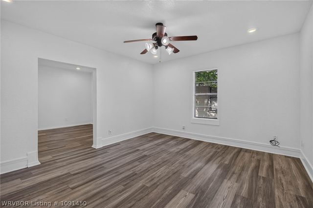 2704 N J Street, Fort Smith, AR 72901