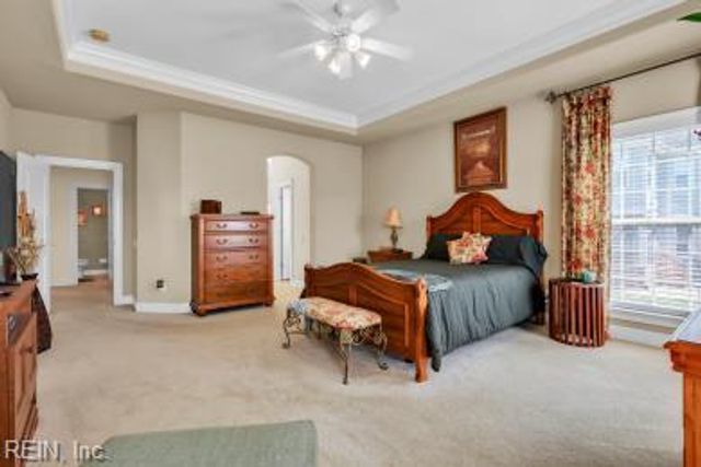 2001 Quarter Horse LN, Suffolk, VA 23434