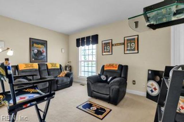 2001 Quarter Horse LN, Suffolk, VA 23434