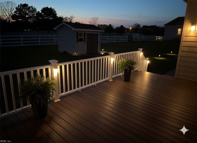 2001 Quarter Horse LN, Suffolk, VA 23434