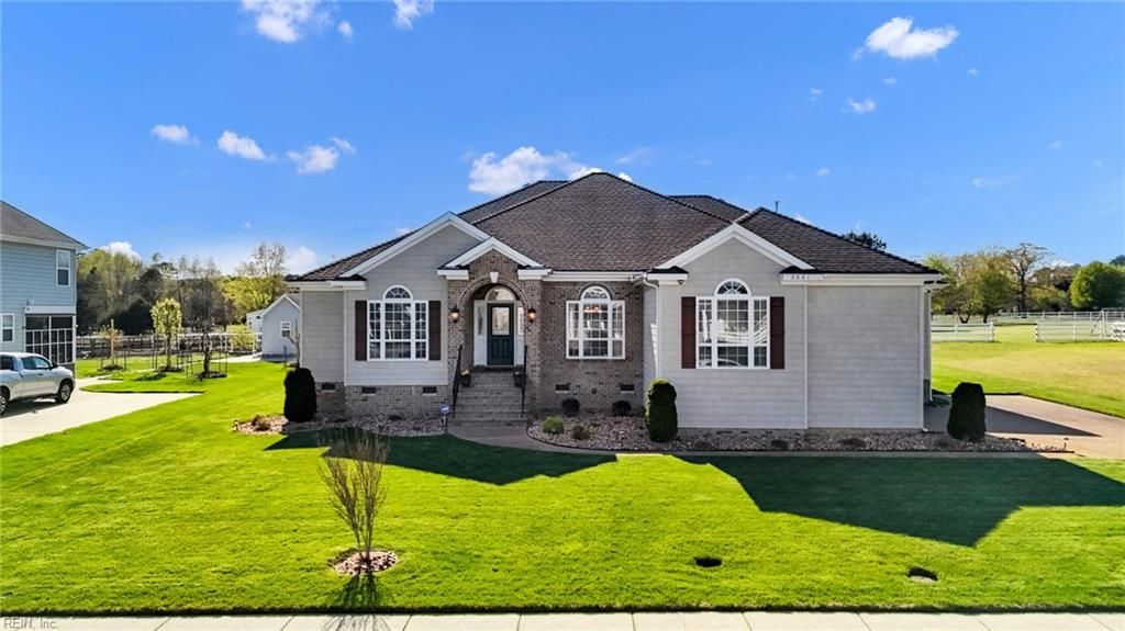 2001 Quarter Horse LN, Suffolk, VA 23434