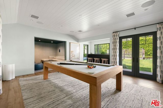 521 Amalfi Drive, Pacific Palisades, CA 90272