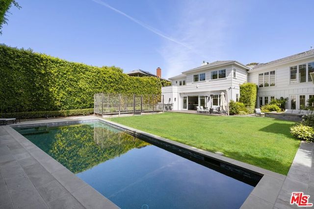 521 Amalfi Drive, Pacific Palisades, CA 90272