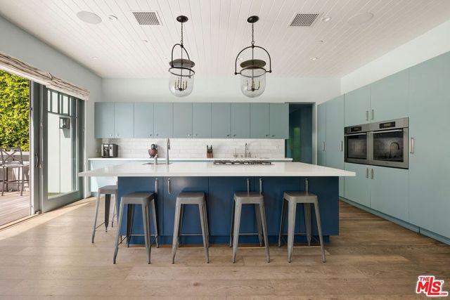 521 Amalfi Drive, Pacific Palisades, CA 90272