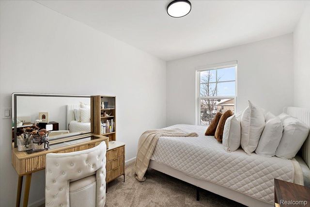 3951 Trailwaycommons Circle, Auburn Hills, MI 48326