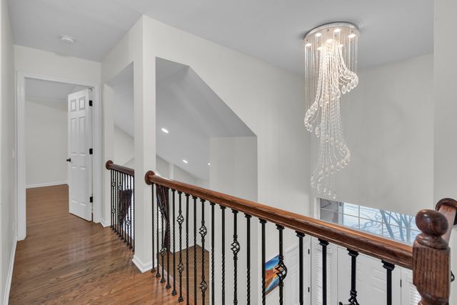 141 Manchester Court, Buffalo Grove, IL 60089