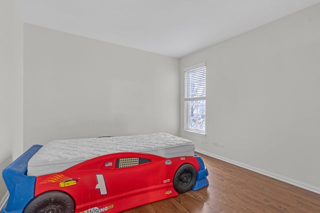 141 Manchester Court, Buffalo Grove, IL 60089