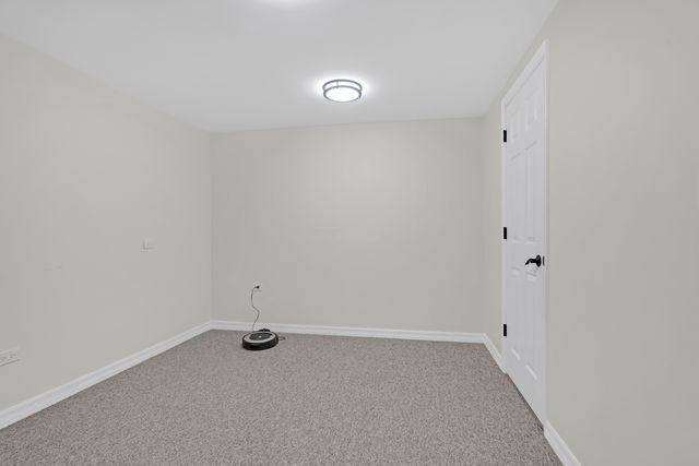 141 Manchester Court, Buffalo Grove, IL 60089