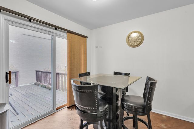 141 Manchester Court, Buffalo Grove, IL 60089