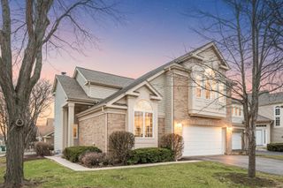141 Manchester Court, Buffalo Grove, IL 60089
