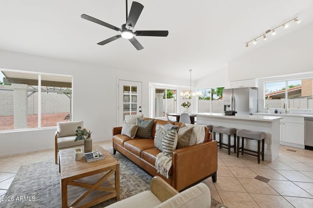 7756 W HEARN Road, Peoria, AZ 85381