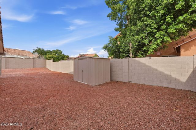 7756 W HEARN Road, Peoria, AZ 85381