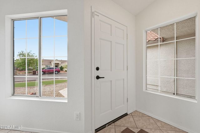 7756 W HEARN Road, Peoria, AZ 85381