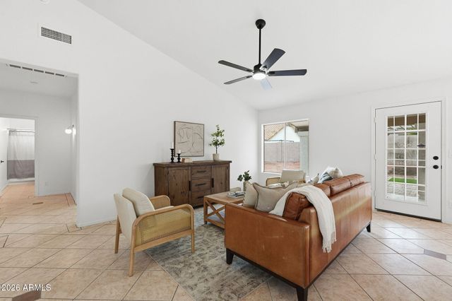 7756 W HEARN Road, Peoria, AZ 85381