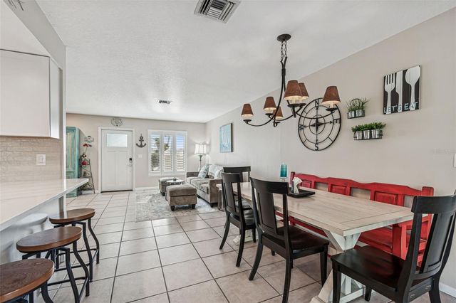 216 176TH AVENUE E, Redington Shores, FL 33708