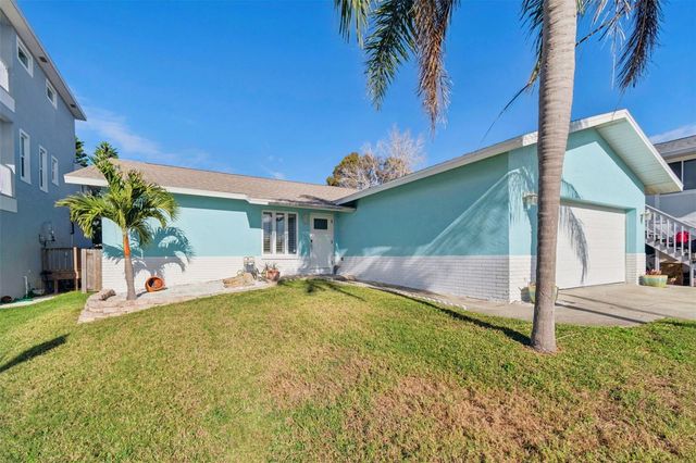 216 176TH AVENUE E, Redington Shores, FL 33708
