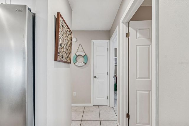 216 176TH AVENUE E, Redington Shores, FL 33708