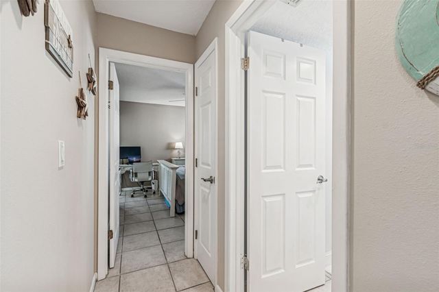 216 176TH AVENUE E, Redington Shores, FL 33708