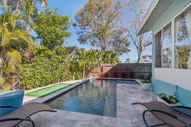 216 176TH AVENUE E, Redington Shores, FL 33708
