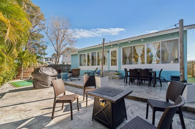 216 176TH AVENUE E, Redington Shores, FL 33708