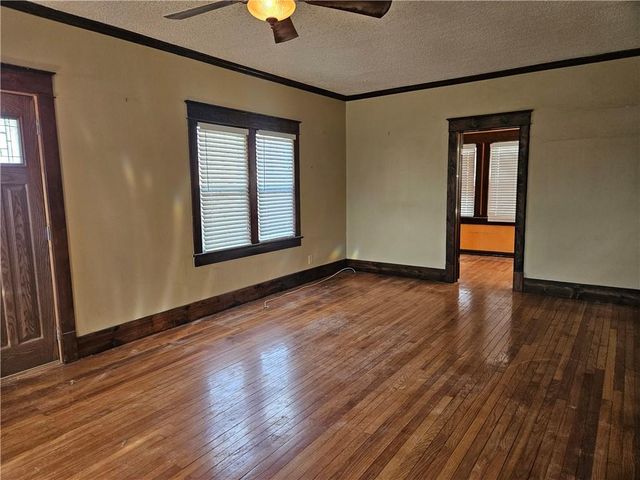 11223 W 59th Street, Shawnee, KS 66203