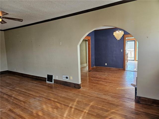 11223 W 59th Street, Shawnee, KS 66203