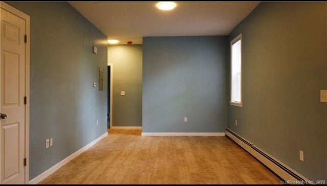 33 Center Street 2nd Floor, Hartford, CT 06120