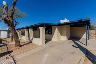 938 W Connecticut Drive, Tucson, AZ 85706